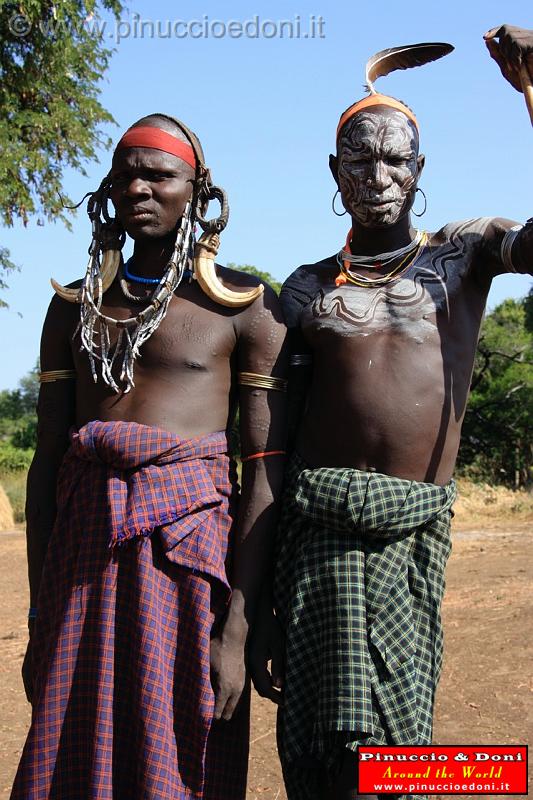 Ethiopia - Tribu etnia Mursi - 08 - Men.jpg